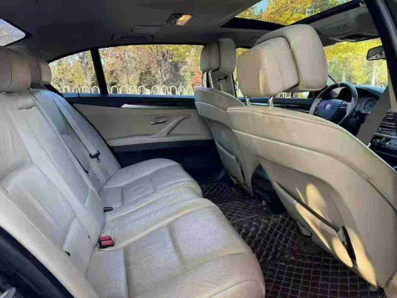 青岛12年宝马5系6