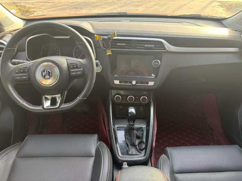 徐州19年名爵ZS5