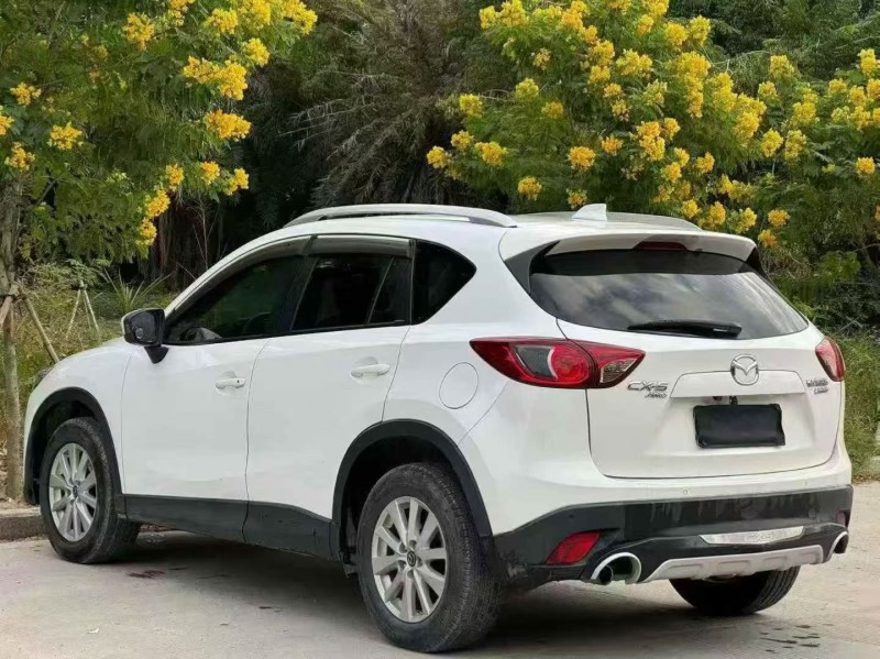 深圳14年马自达CX-57