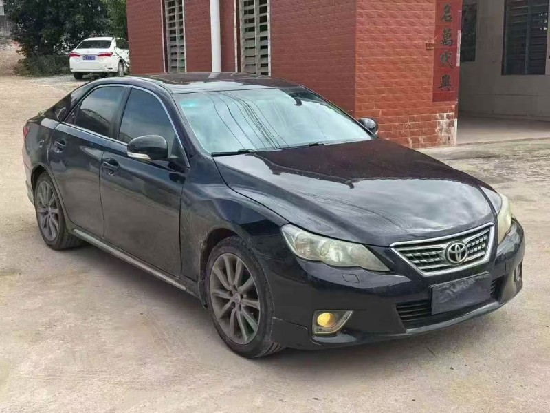 汕头12年丰田锐志3