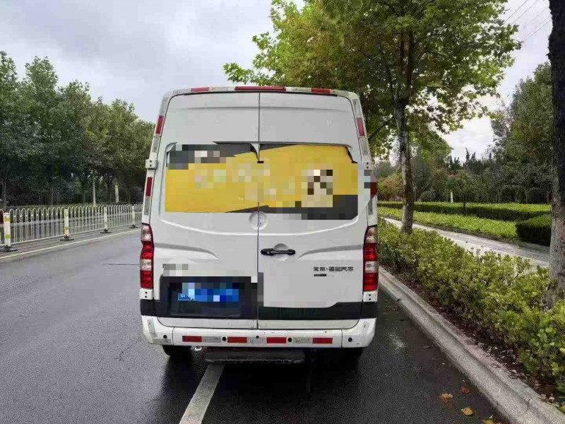 青岛24年福田图雅诺8