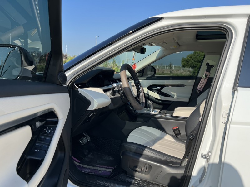 盐城22年路虎极光4