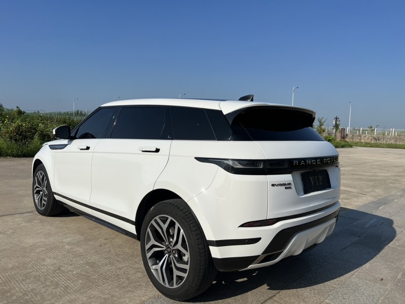 盐城22年路虎极光9