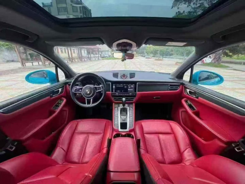 深圳19年保时捷Macan4