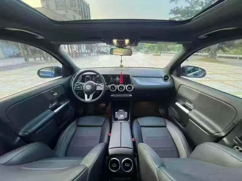 深圳22年奔驰GLA5