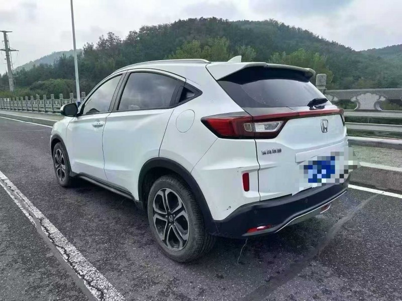 青岛15年本田XRV8