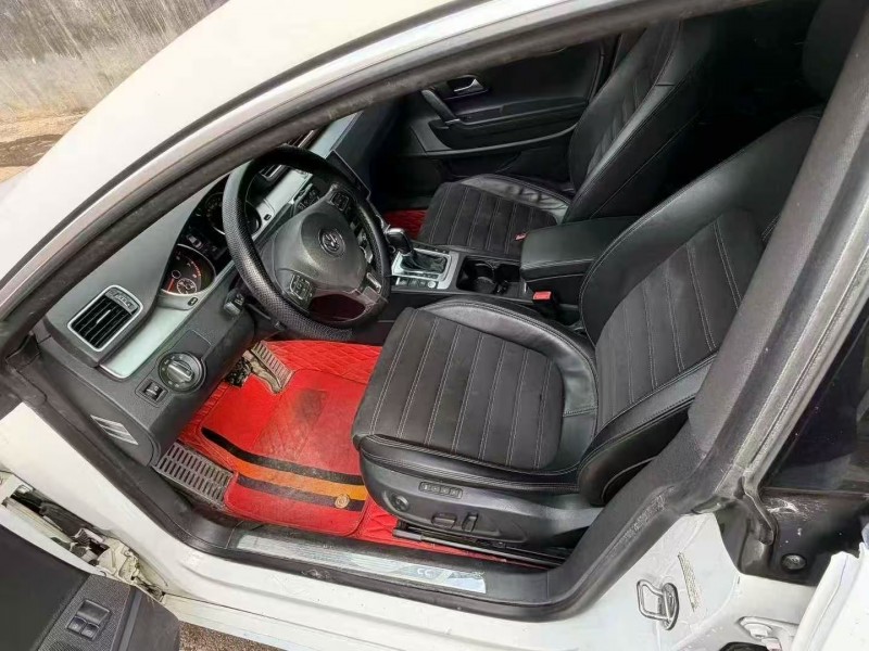 济宁16年大众CC5