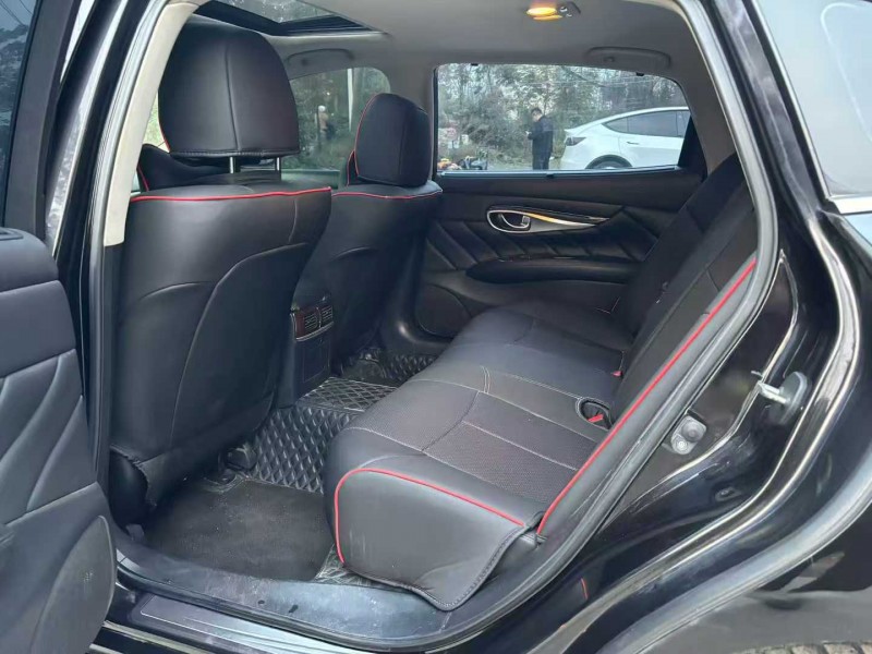 徐州15年英菲尼迪Q705