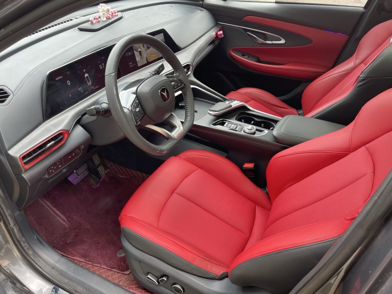 济宁21年长安汽车UNI4