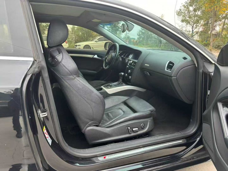 徐州14年奥迪A55