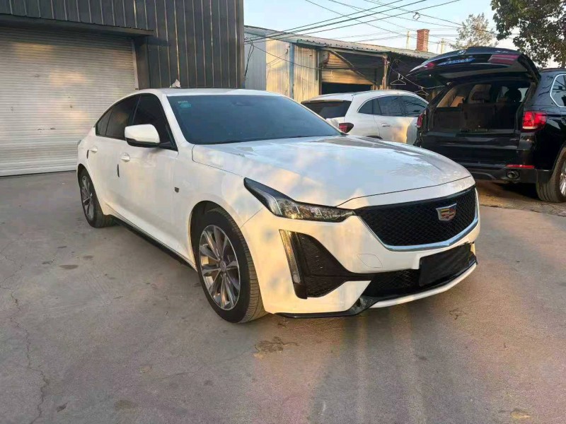 徐州20年凯迪拉克CT52