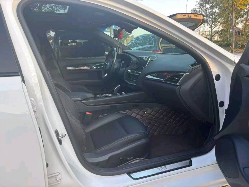 徐州20年凯迪拉克CT57