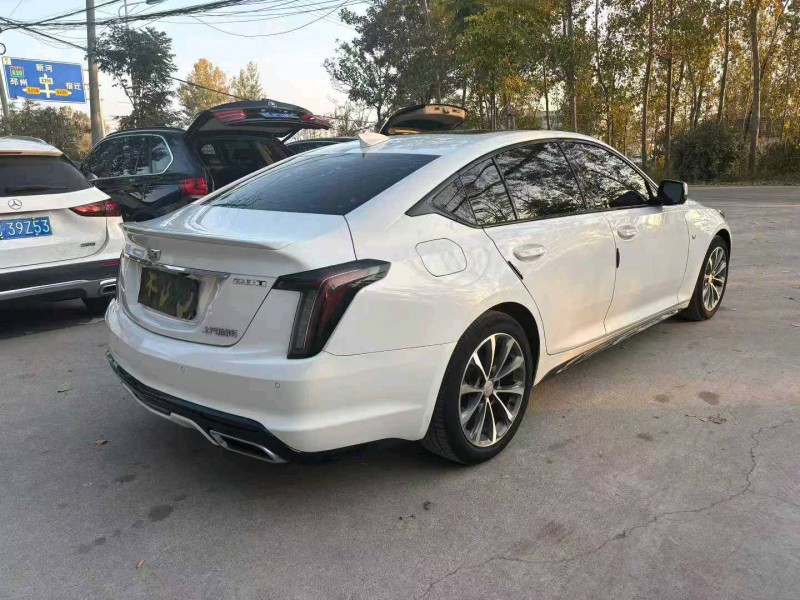 徐州20年凯迪拉克CT58