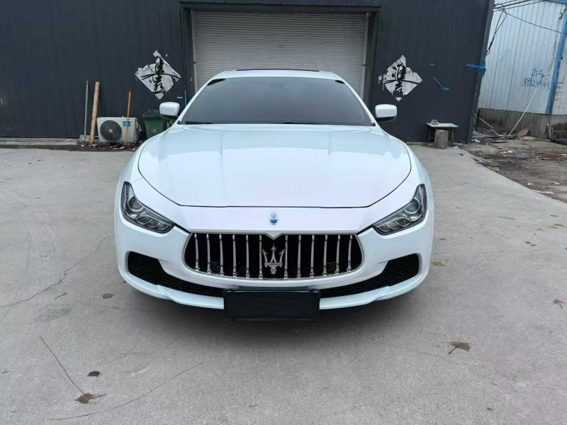 徐州16年玛莎拉蒂Ghibli1