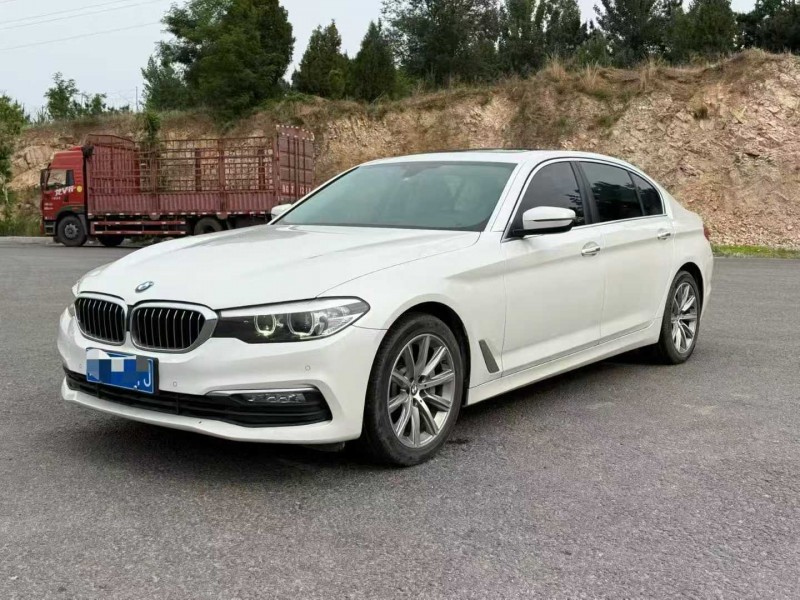 青岛18年宝马5系2