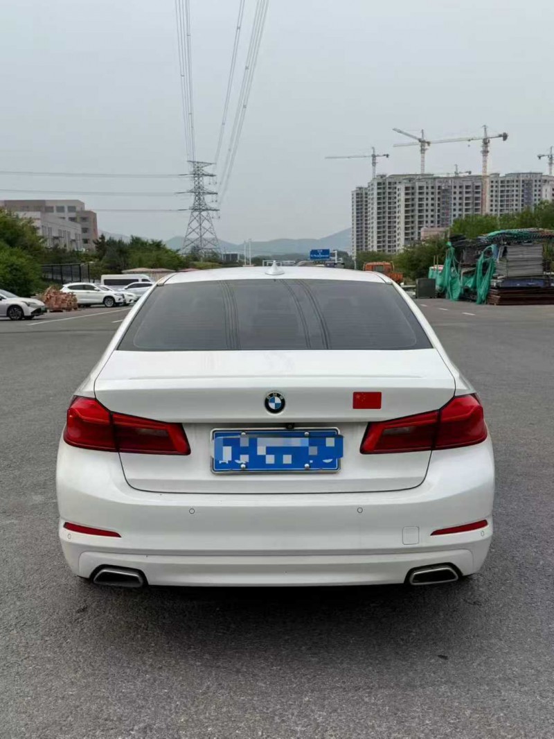 青岛18年宝马5系9