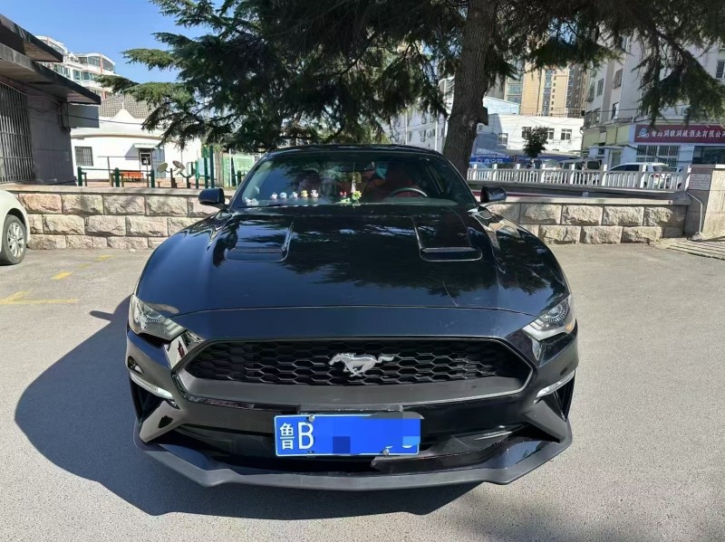 青岛18年福特野马1