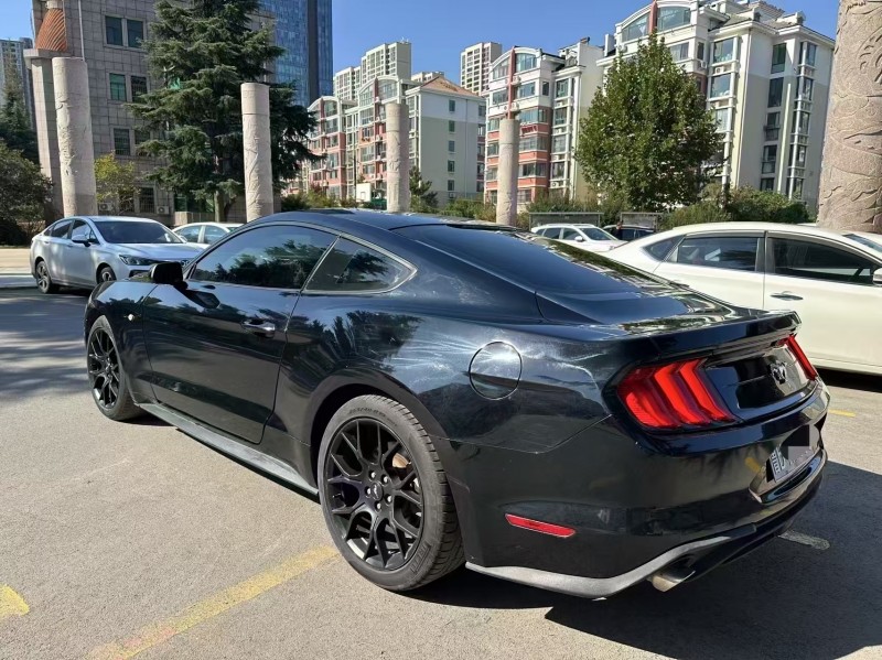 青岛18年福特野马8