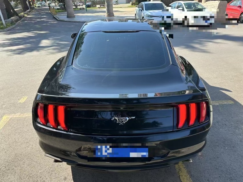 青岛18年福特野马9