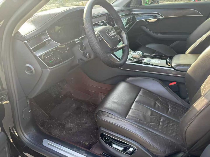 徐州20年奥迪A8L6