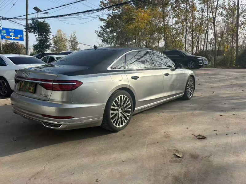 徐州20年奥迪A8L8