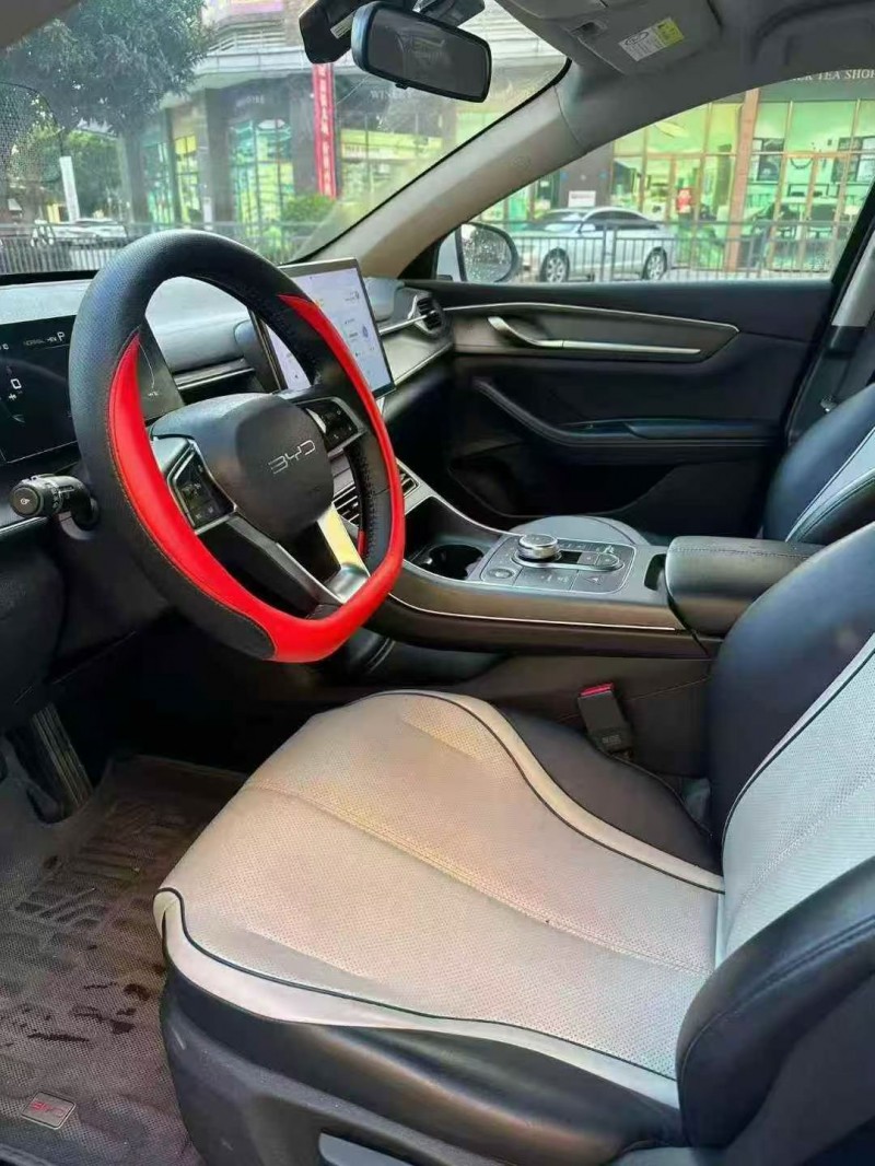 深圳24年比亚迪驱逐舰4