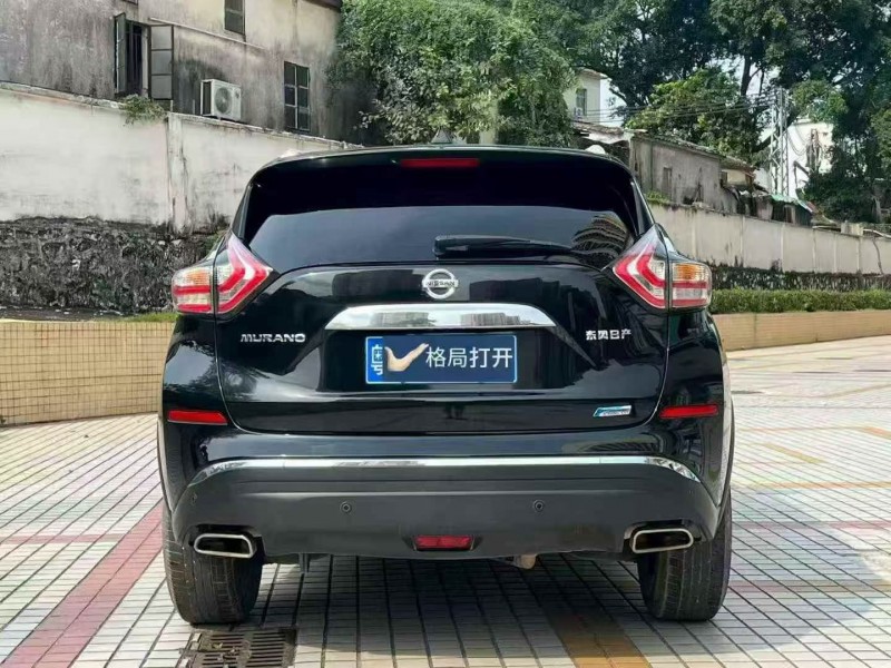 深圳18年日产楼兰7