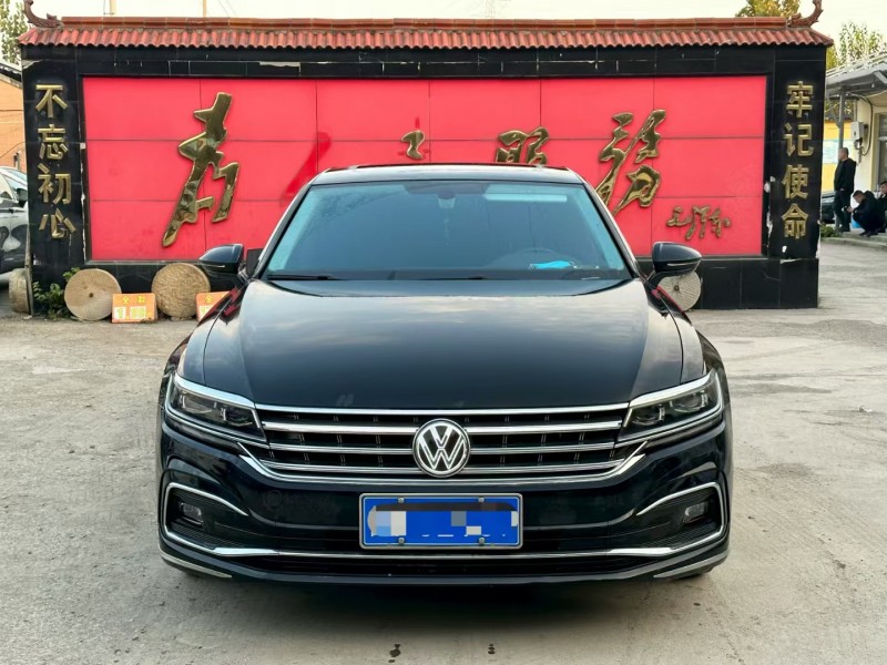 青岛23年大众辉昂1