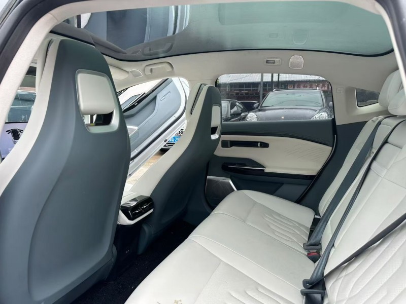 淄博24年传祺昊铂GT5