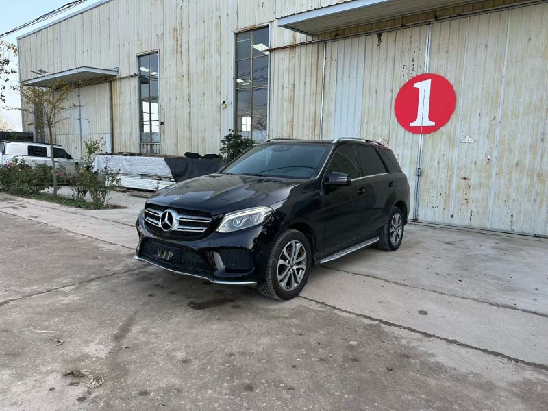 徐州17年奔驰GLE2