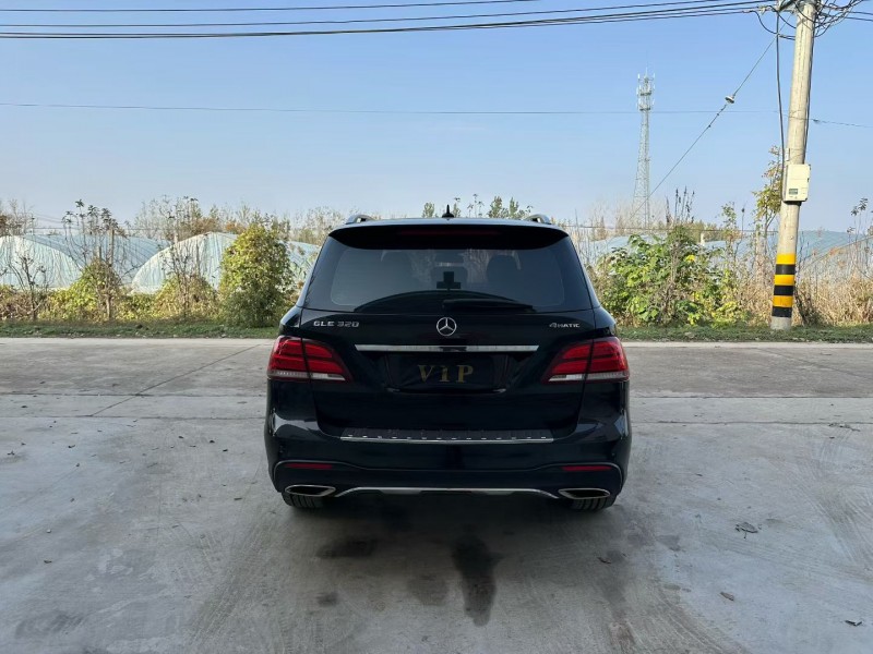 徐州17年奔驰GLE9