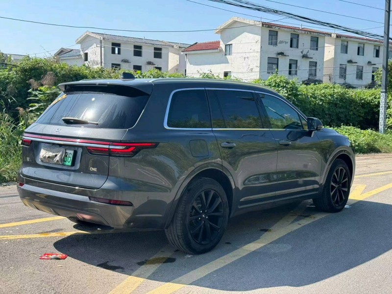 安阳21年理想理想ONE7