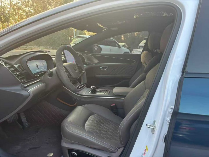 徐州22年比亚迪汉DM6