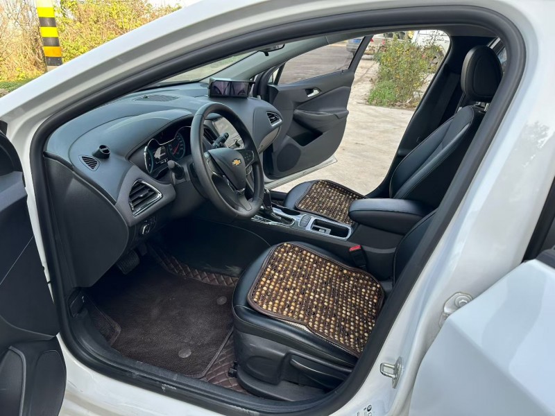 徐州18年雪佛兰科鲁兹5