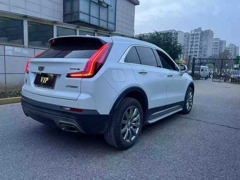 常州20年凯迪拉克XT48
