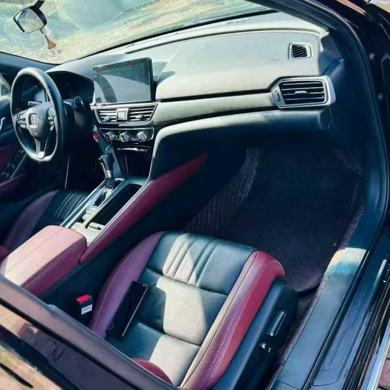 青岛22年本田型格6