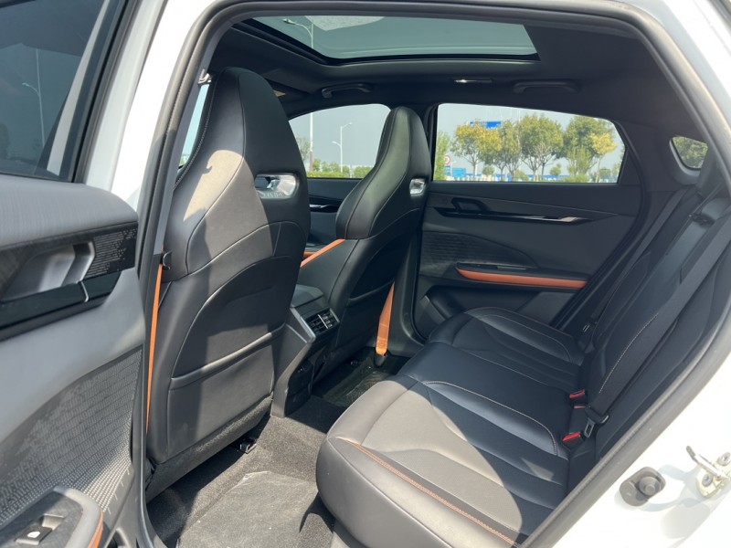 盐城23年长安汽车UNI5