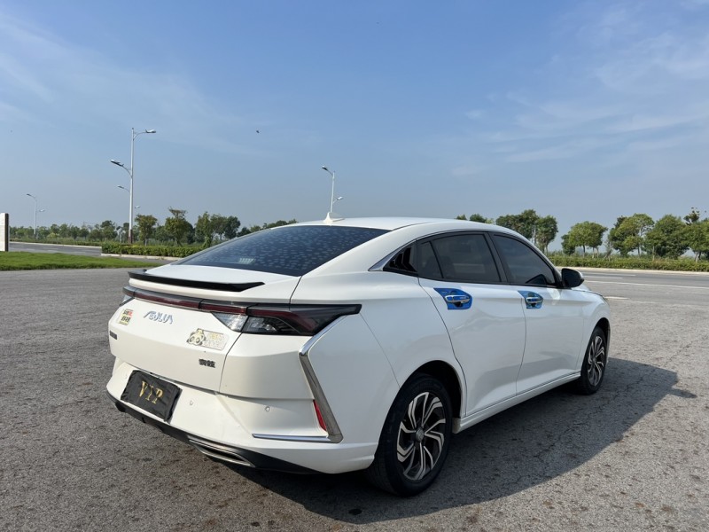 盐城22年东风奕炫8