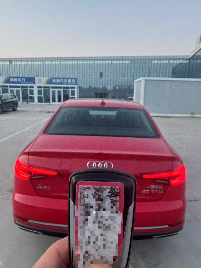 济宁19年奥迪A4L2