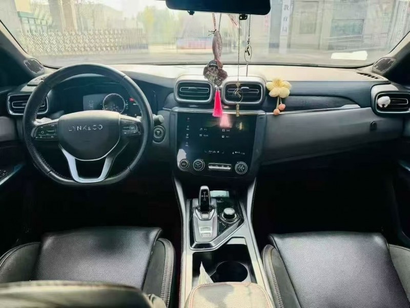 淄博19年领克036