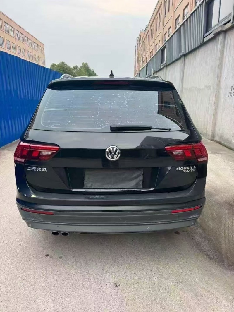 衢州19年大众途观8