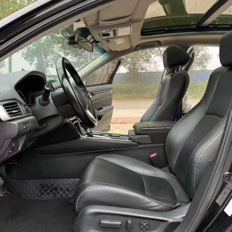 烟台22年本田雅阁5