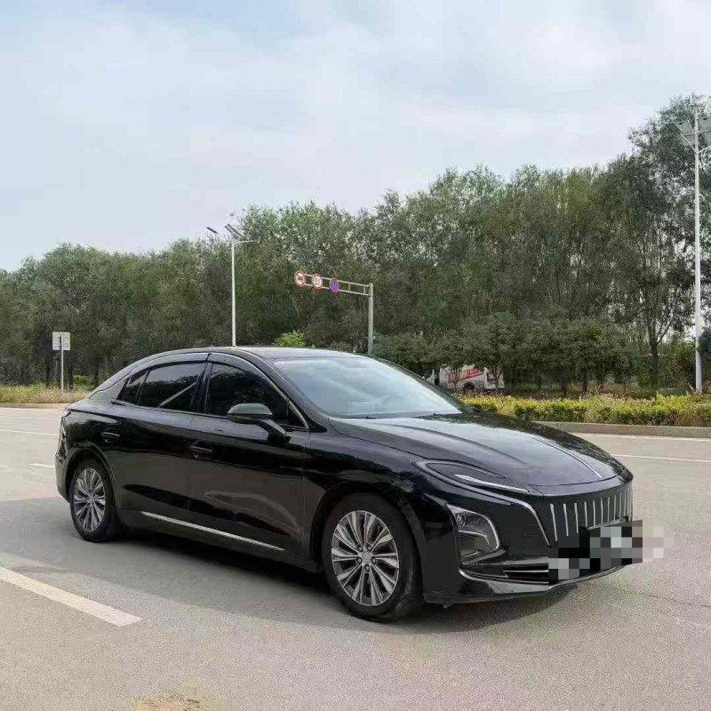 济宁24年红旗E-QM52