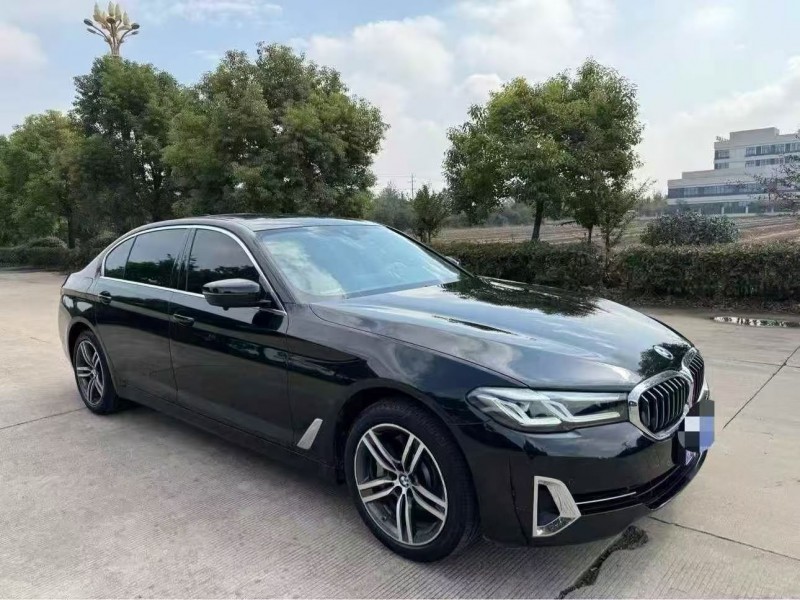 徐州22年宝马5系3