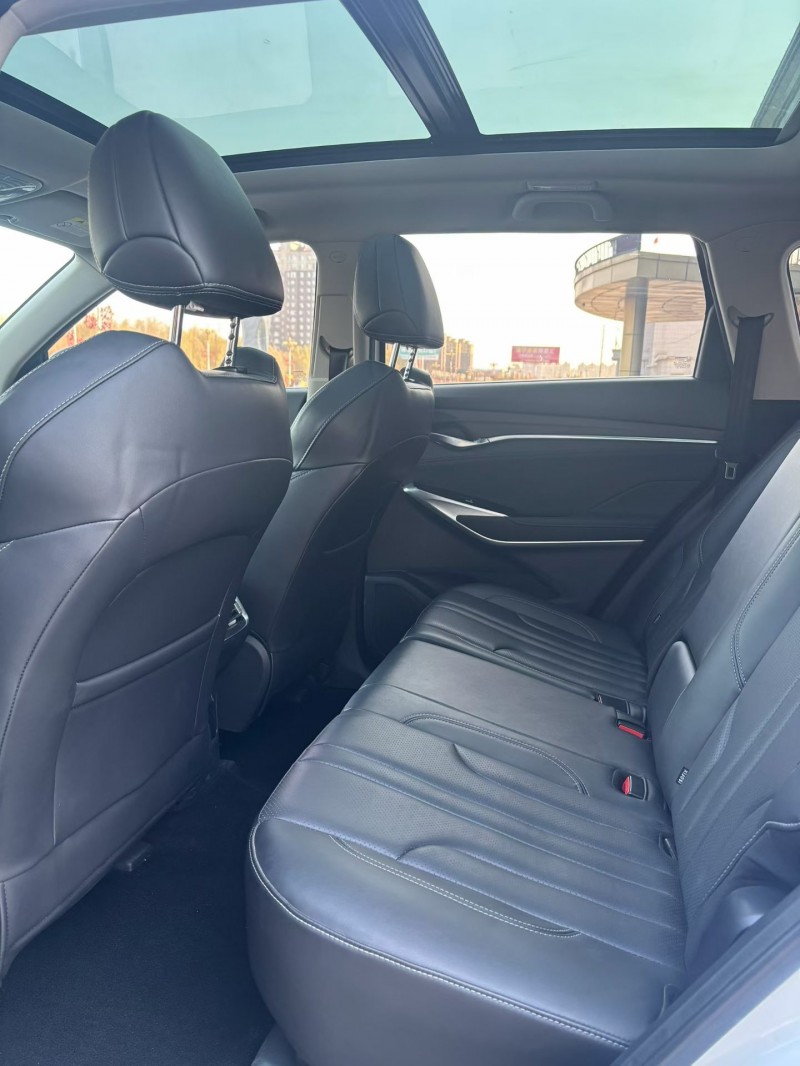 吉林21年长安汽车CS752