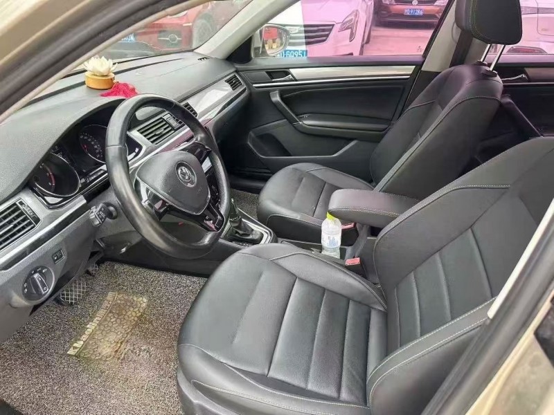 淄博17年大众宝来5