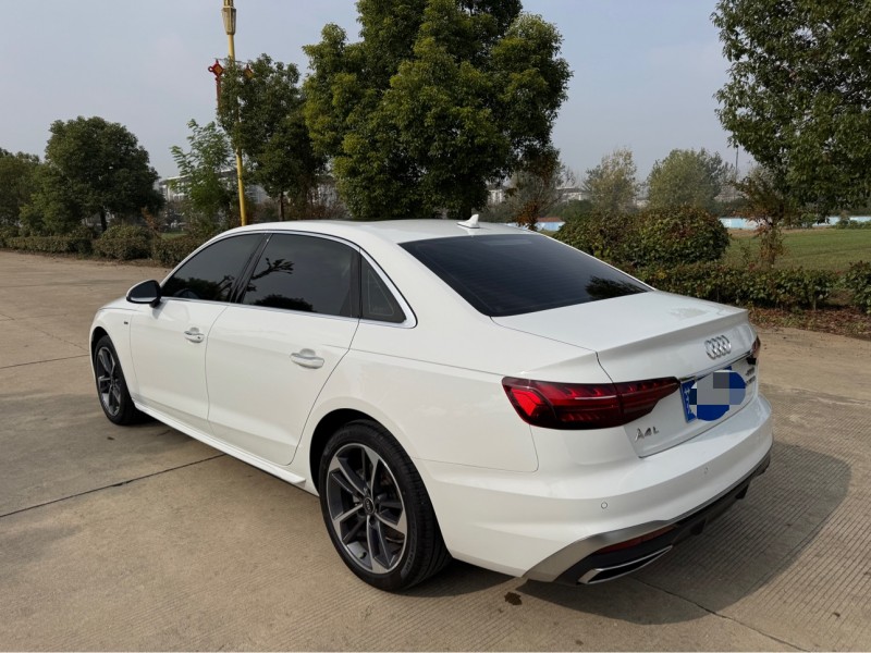 盐城25年奥迪A4L5
