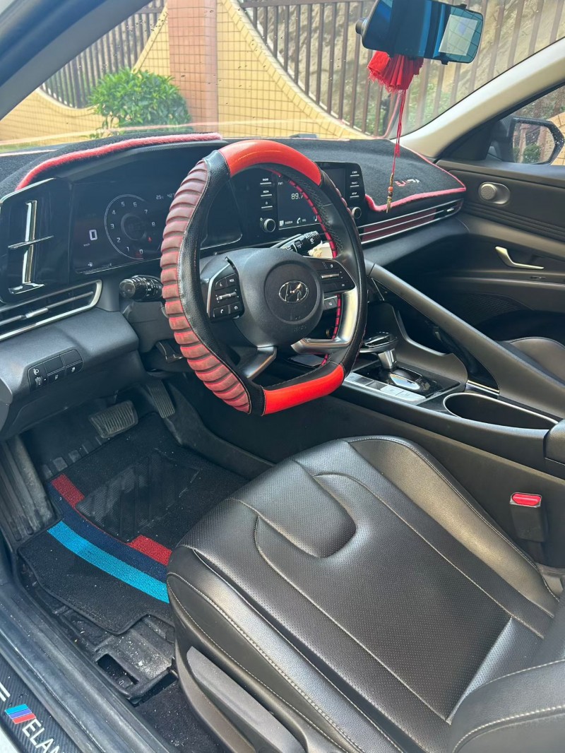 东莞21年现代伊兰特9