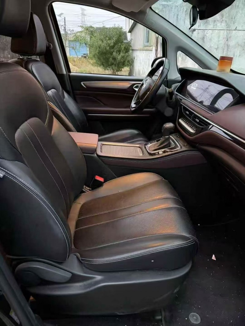 南通23年传祺M64