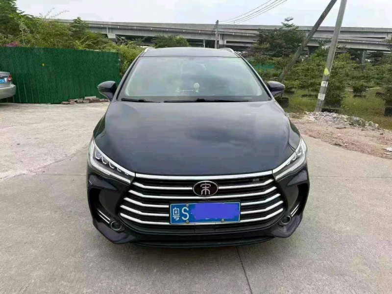 中山20年比亚迪宋1